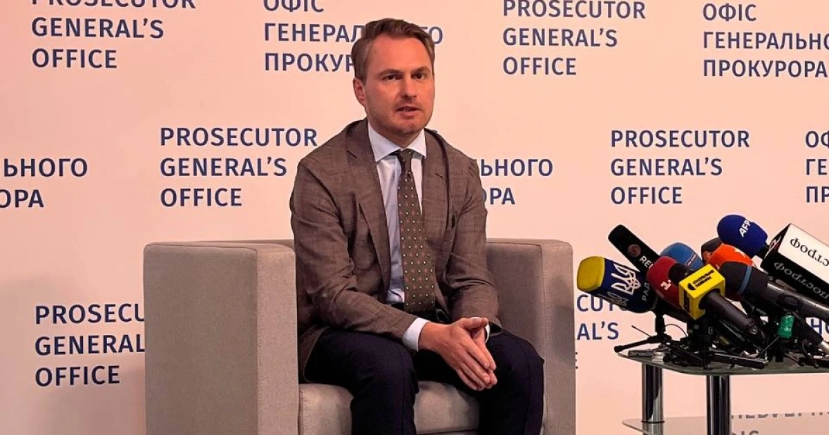 Подання щодо Кравченка у Раді: шість посадових осіб і їхні ролі