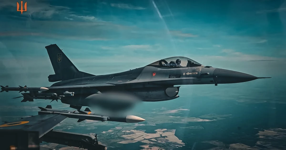 Зеленський назвав ключові факти про ремонт F-16: 300 годин нальоту, 40 тижнів у Бельгії, контракт на 230